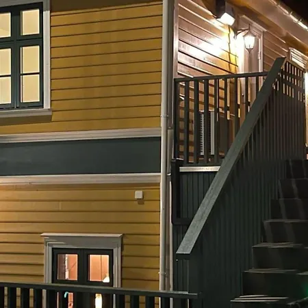 Lägenhet With 2 Bedrooms Ap 12